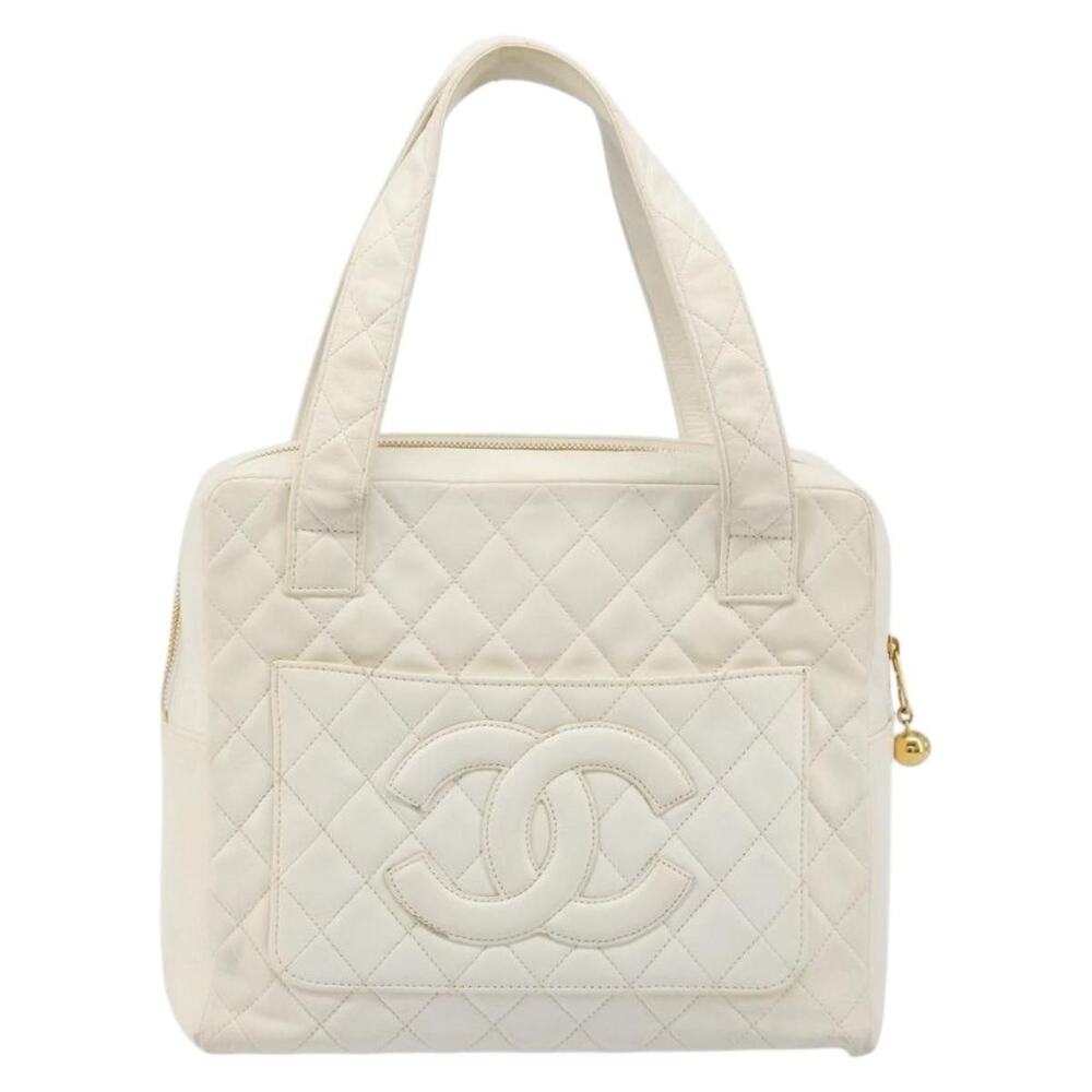 Chanel Matelasse Handbag White